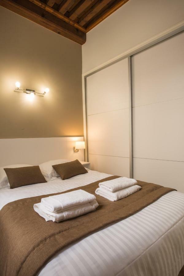 Lyon Cosy Stay Bagian luar foto